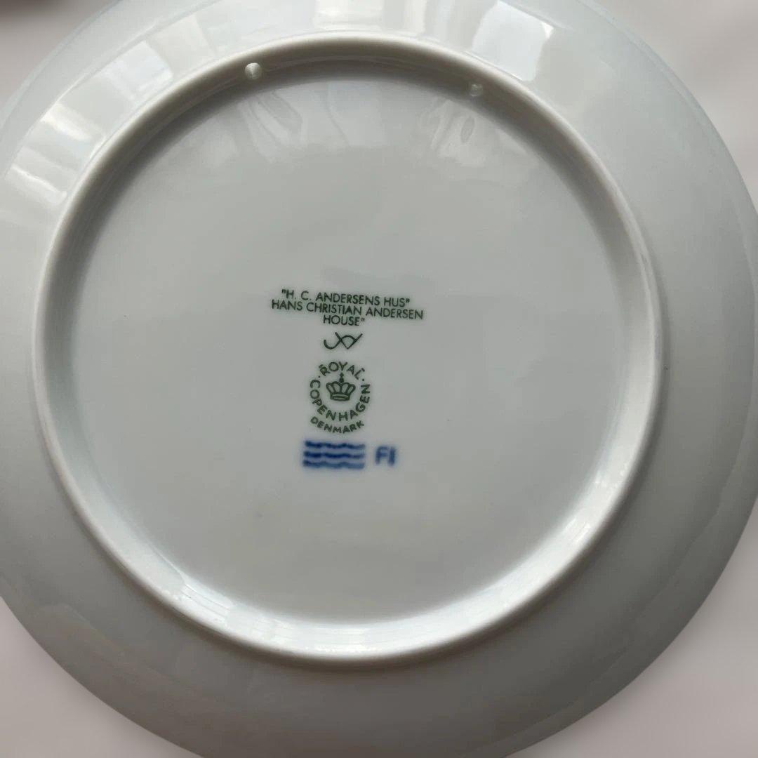 ロイヤルコペンハーゲンイヤープレートセット