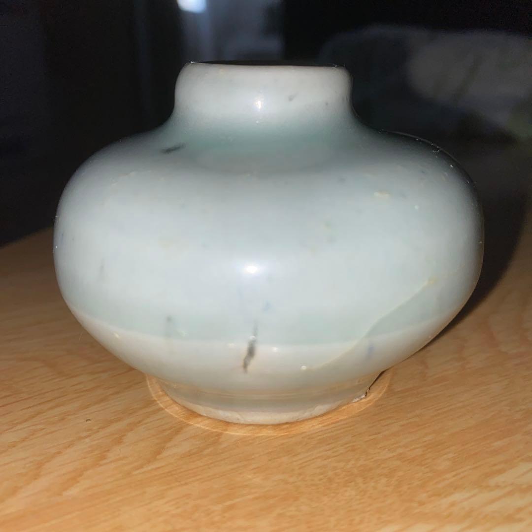 青磁茶入れ　元時代　蓋、仕覆付き