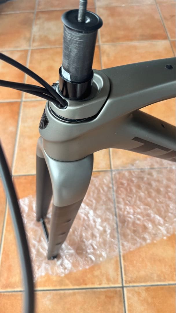 【中古】　trek checkpoint sl5 フレームセット（49）