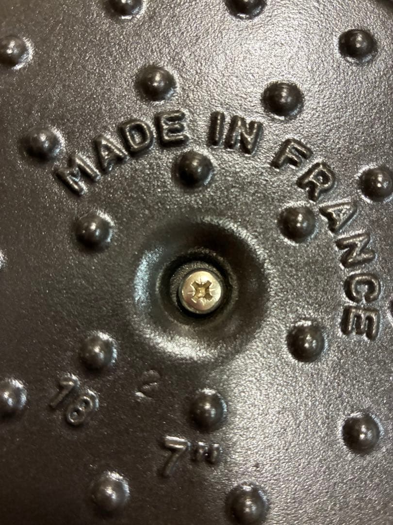 ストウブ　ナス　ラウンド　オーベルジン　18cm