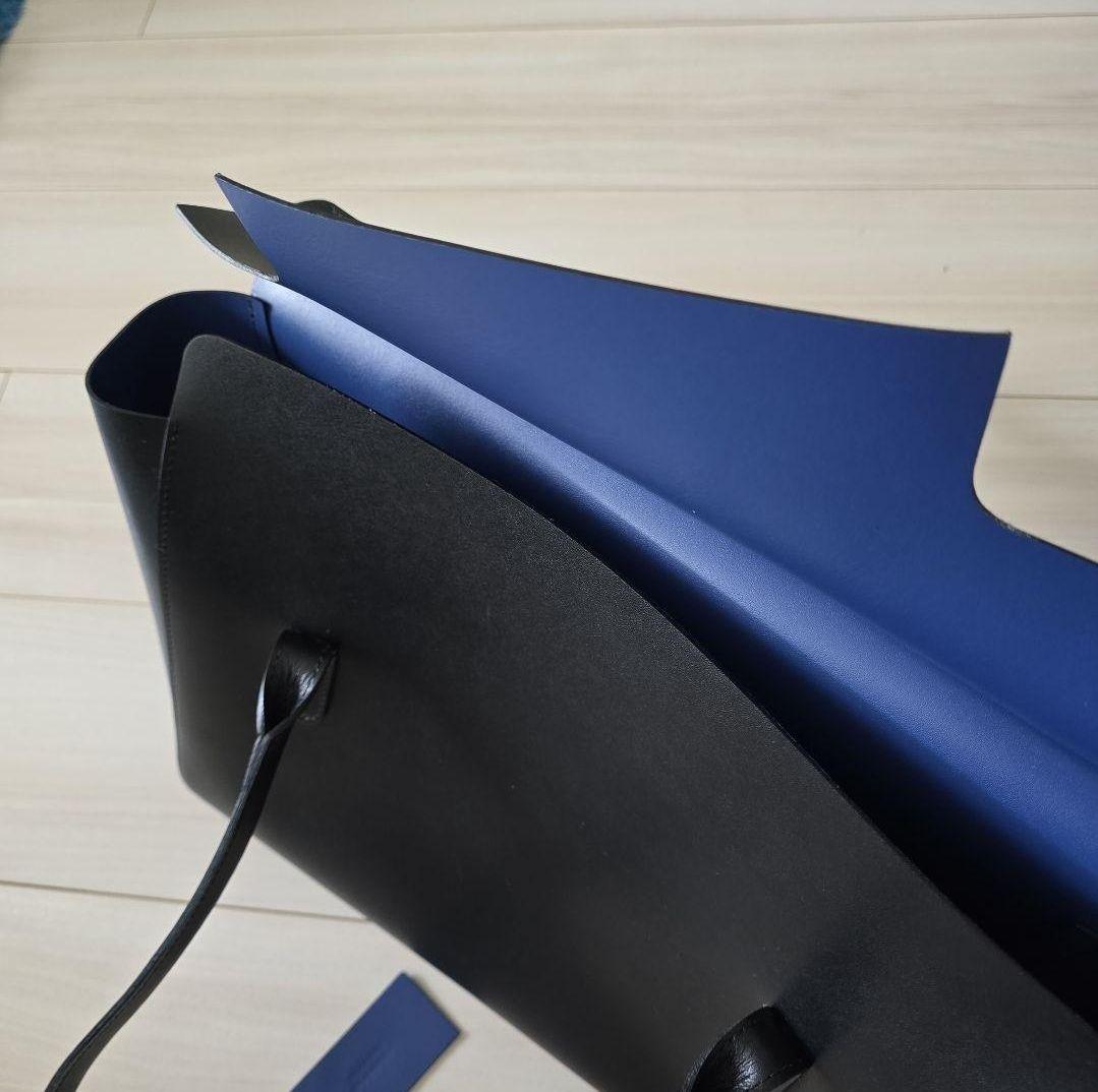 美品 バーニーズニューヨーク 黒 レザー トートバッグ