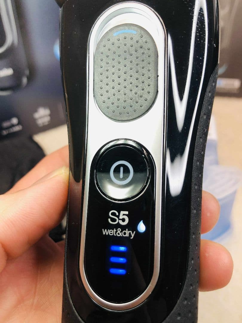 【未使用に近い品】BRAUN Series 5 5197cc 電気シェーバー