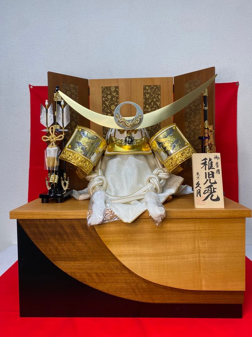 上杉謙信　東京久月　五月人形　着用兜飾り収納セット・着用できる兜