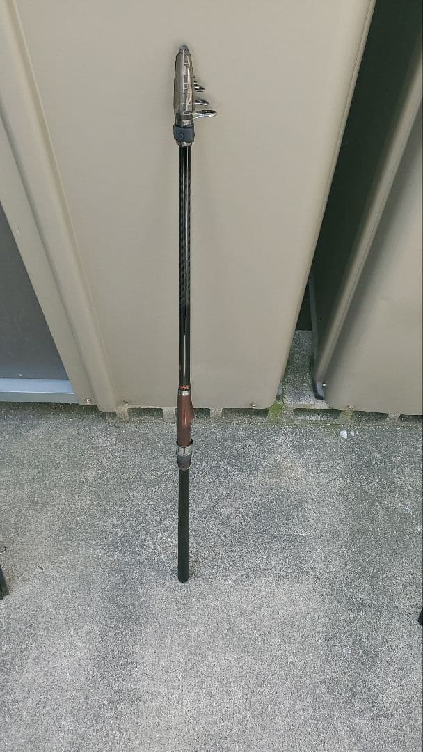 Daiwa LIGHT GAME XT H-240 船竿