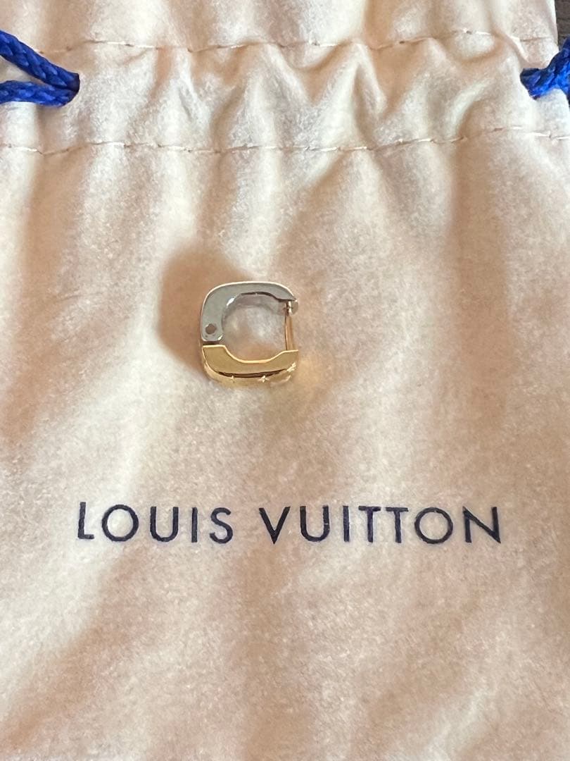 LOUIS VUITTON ルイ・ヴィトン ブックレドレイユ・ナノグラム