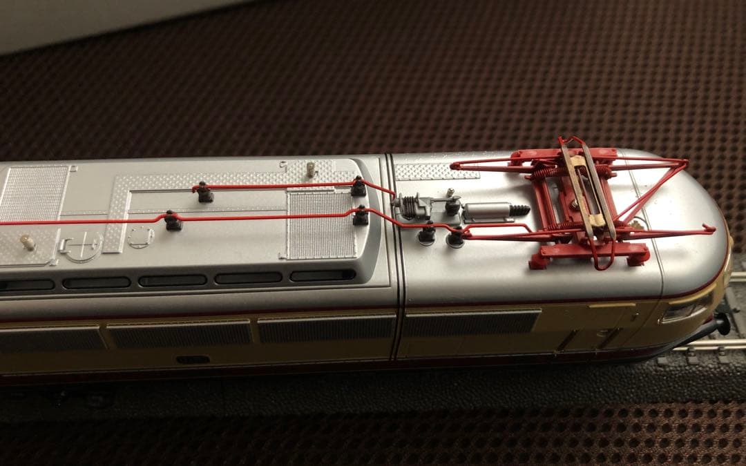 鉄道模型　メルクリン 39573 E103(03)TEE色　ドイツ　デジタル