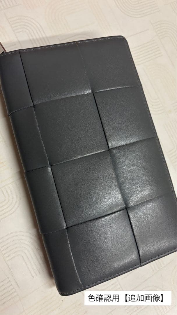 BOTTEGA VENETA 長財布　カセット ラウンドジップ