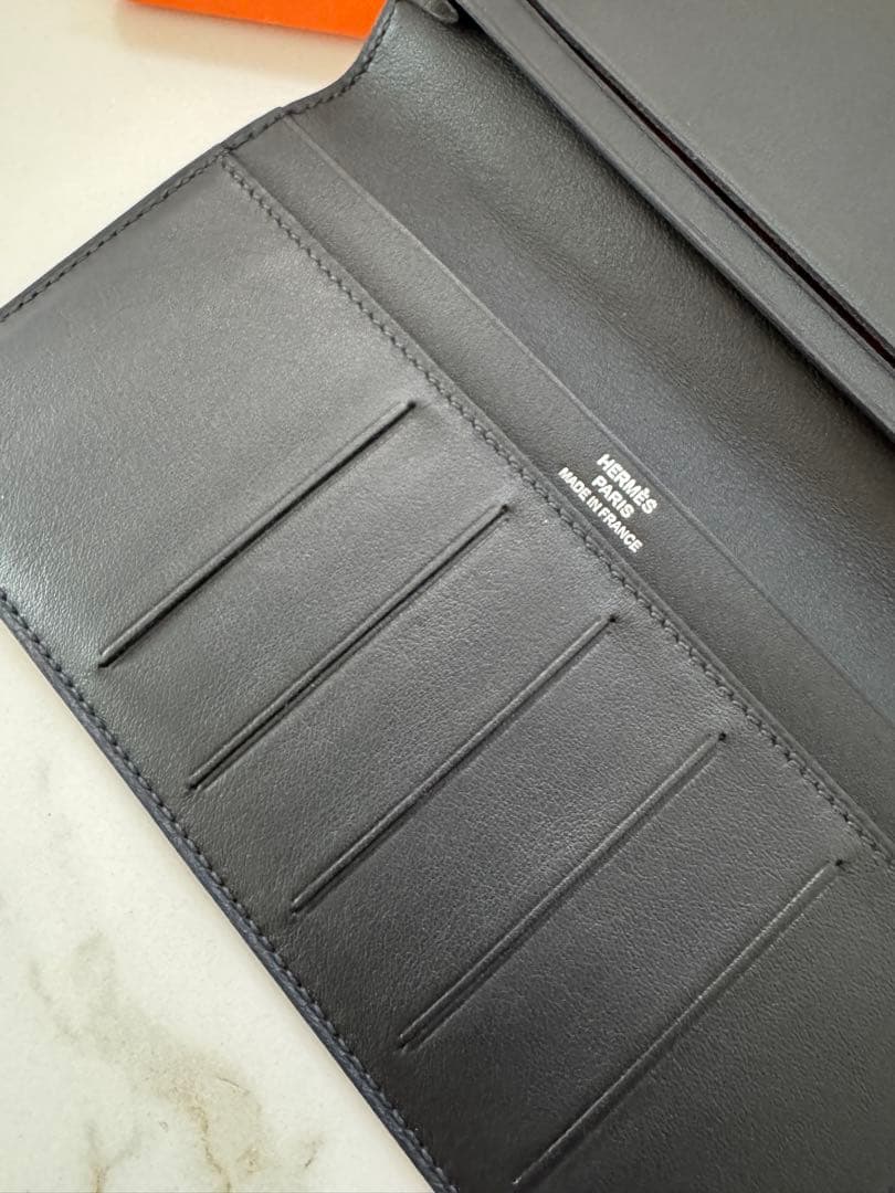 HERMESブラック 長財布