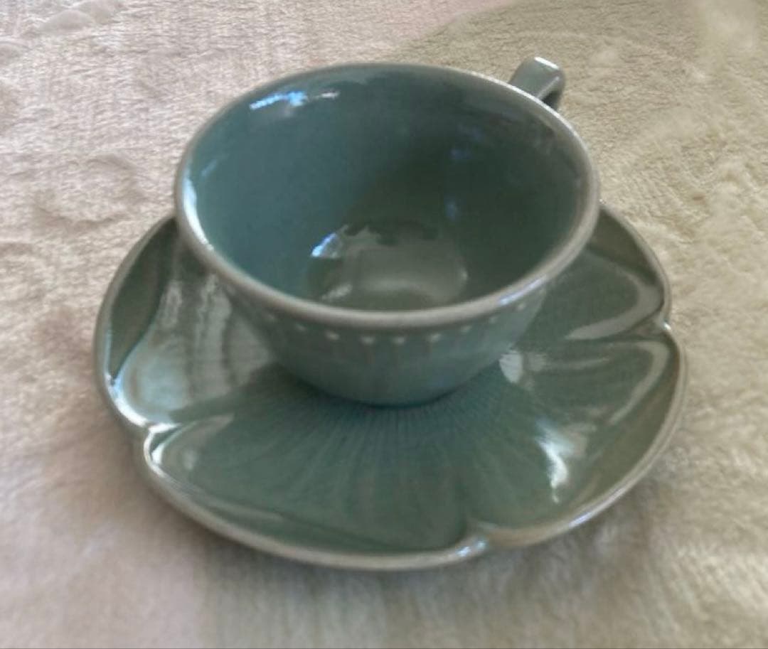 青磁茶器　ティーセット　陶磁器　骨董　アンティーク　梨花　韓国