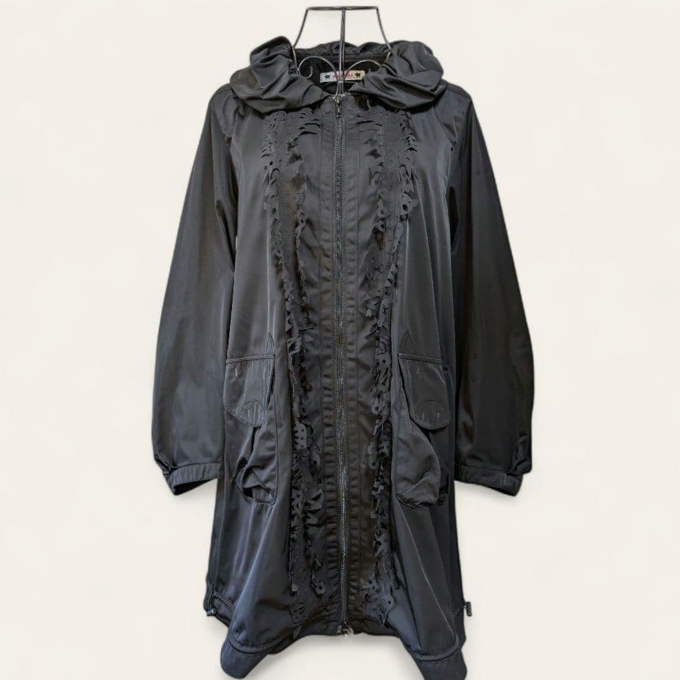 専用　最終値下げ！アルベロベロ♥️ぶたさんのポケットが可愛い!黒ロングコート