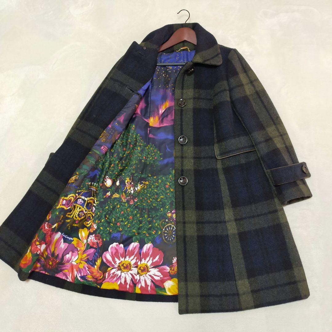 美品　Lois CRAYON　チェック柄　裏地総柄　ロングコート