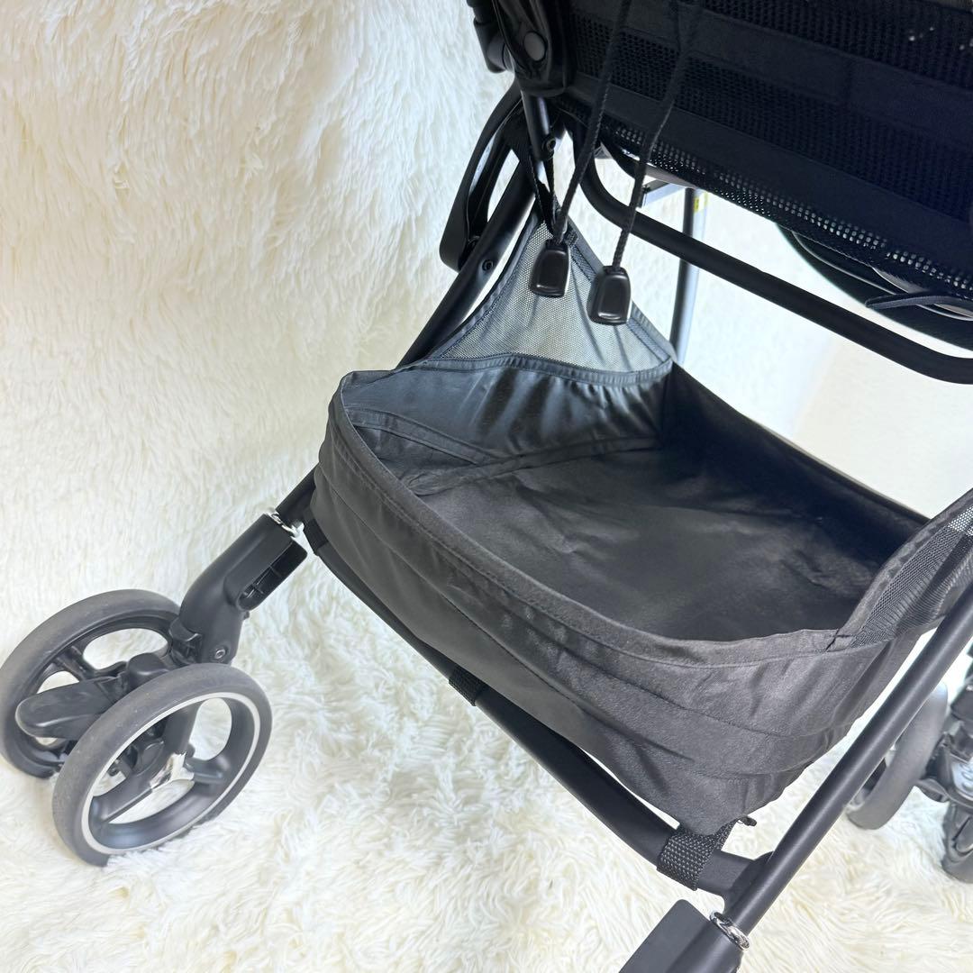 美品 Aprica ラクーナクッションフリー上位モデル