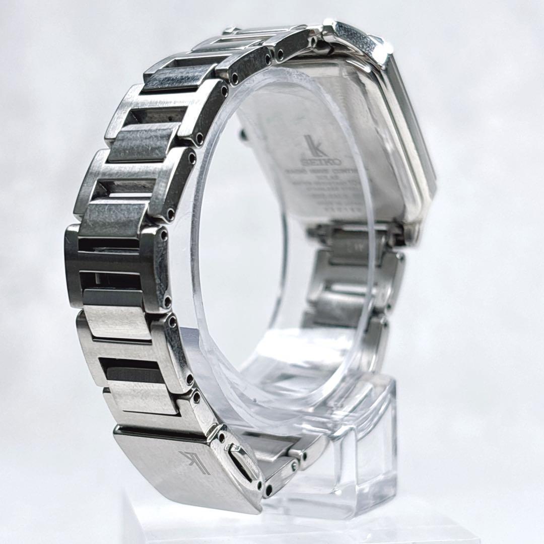 SEIKO LUKIA セイコー ルキア シルバー ソーラー 腕時計