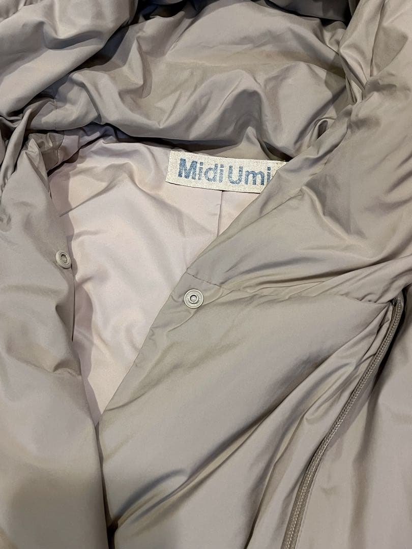 【Midi Umi】人気型 フード付きロングダウンコート　ベージュ　軽量