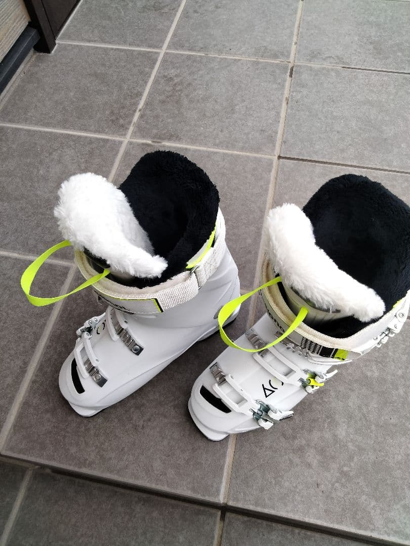 ROSSIGNOL 女性用スキーブーツ ホワイト/イエロー