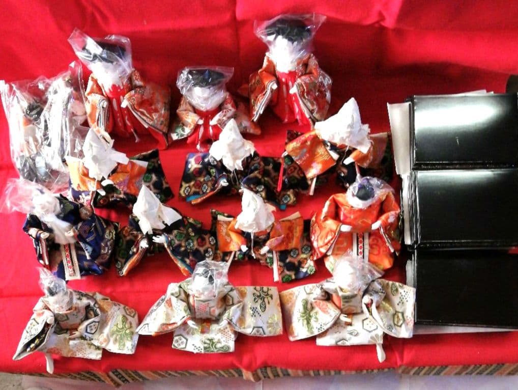 35号弥生13人セット台座付き