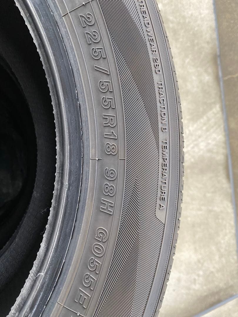 ヨコハマタイヤ225/55R18 98H GO55 2本セット②