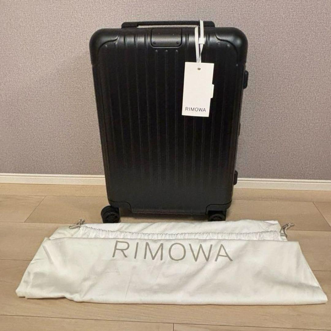 RIMOWA ブラック キャリーケース