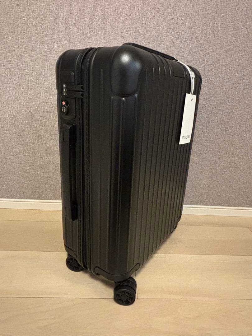 RIMOWA ブラック キャリーケース