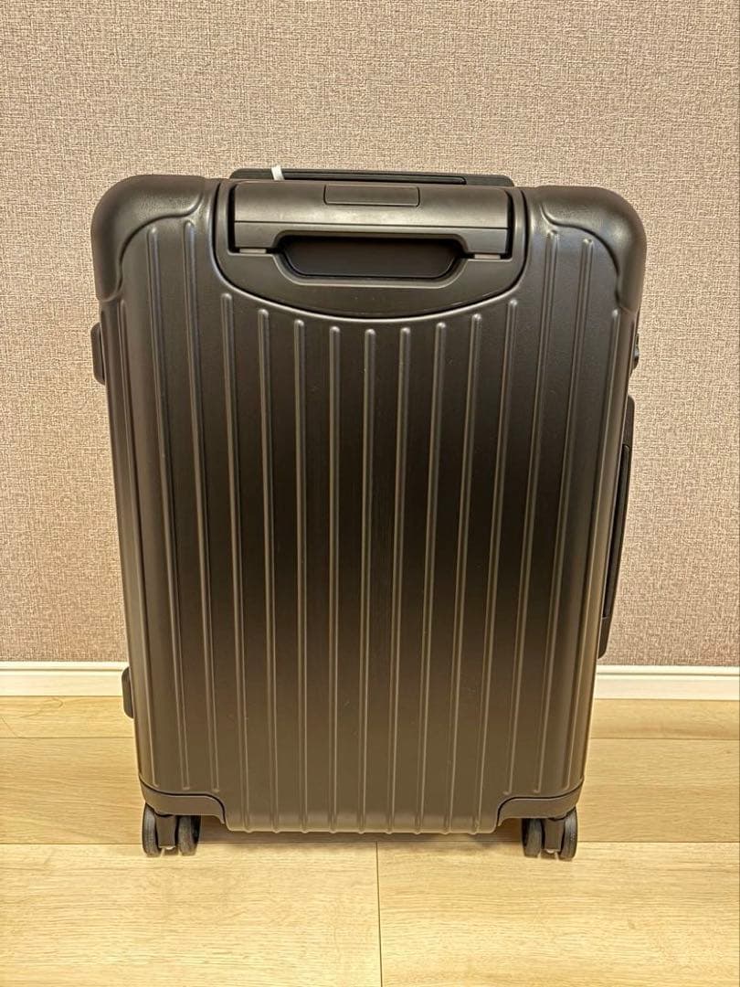 RIMOWA ブラック キャリーケース