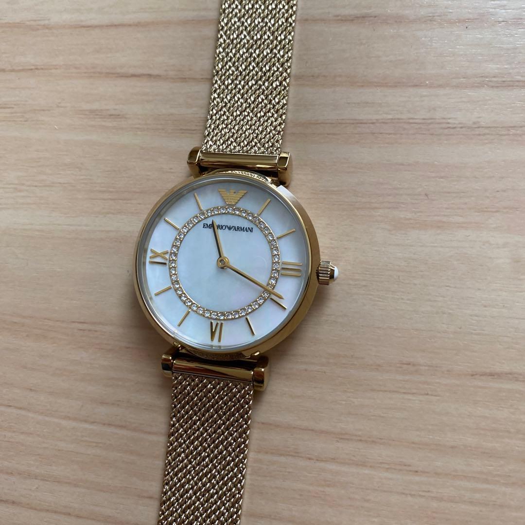 エンポリオアルマーニ　時計　ゴールド