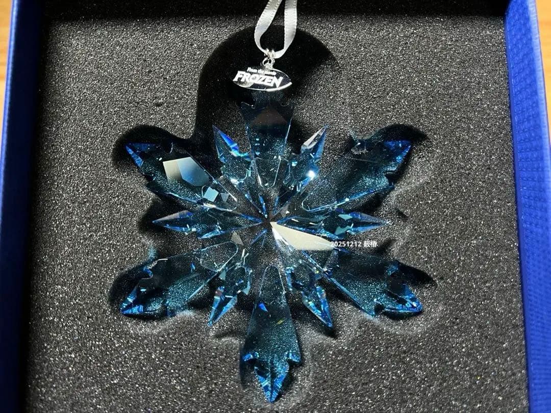 アナと雪の女王 雪のオーナメント　Swarovski 正規品