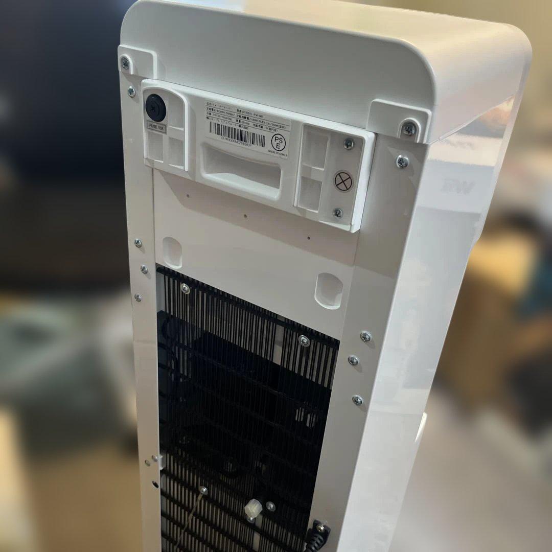 PREMIUM WATER 浄水器 スリムデザイン　ホワイト　入電確認済み