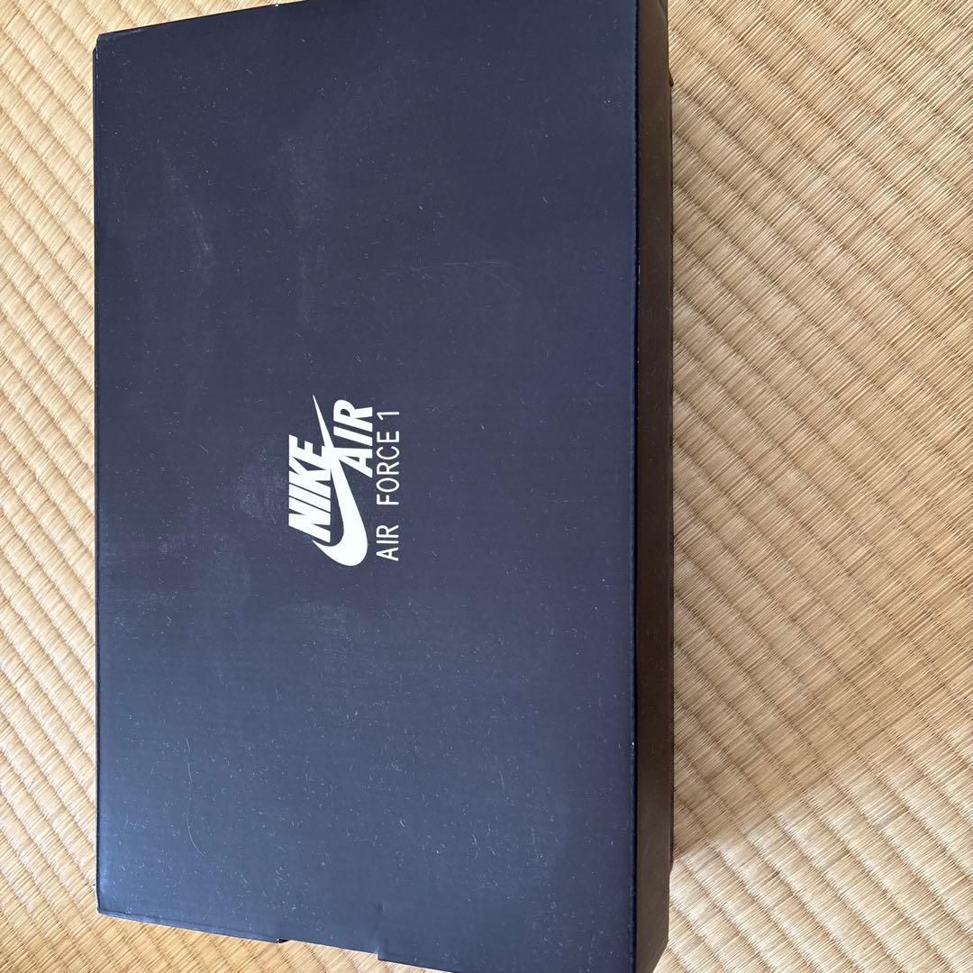 NIKE スニーカー　AIR FORCE 1ヘビ柄　 HF2898-500 薄紫