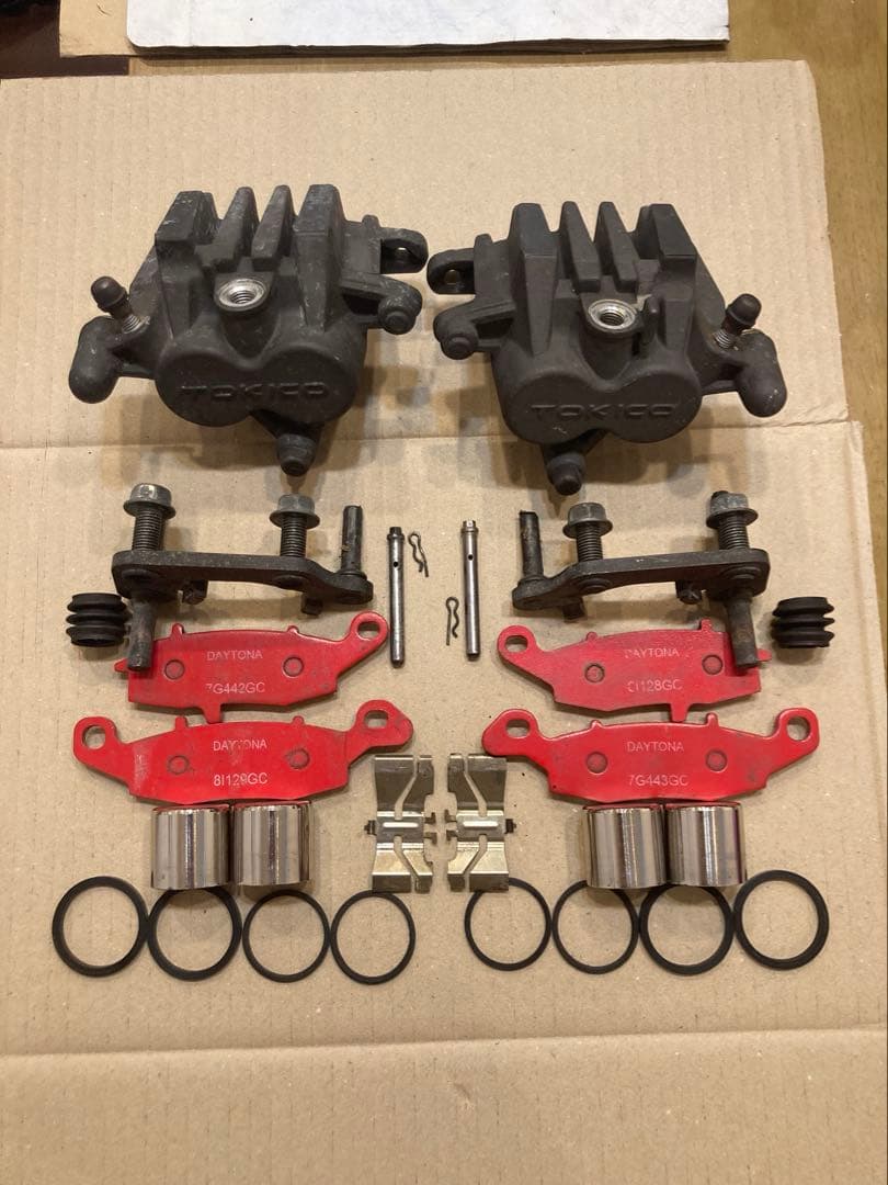 分解清掃済 ゼファー400 750 ZRX400フロントキャリパー OH済