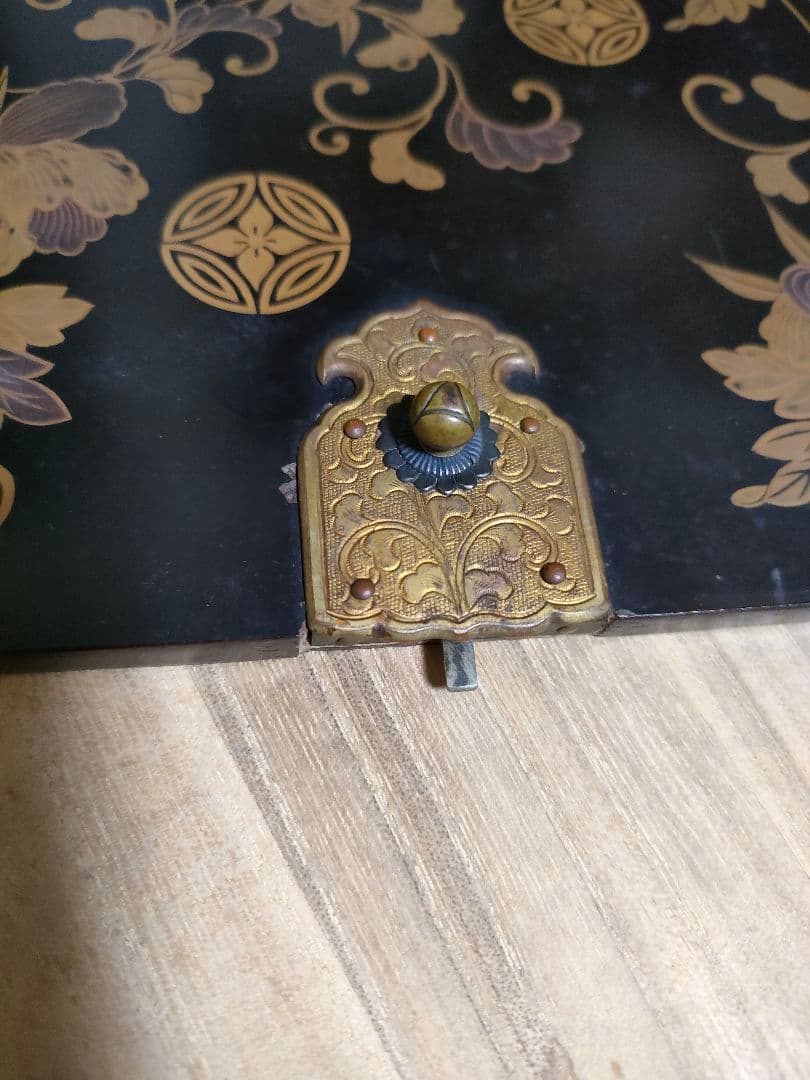 江戸時代蒔絵茶箱