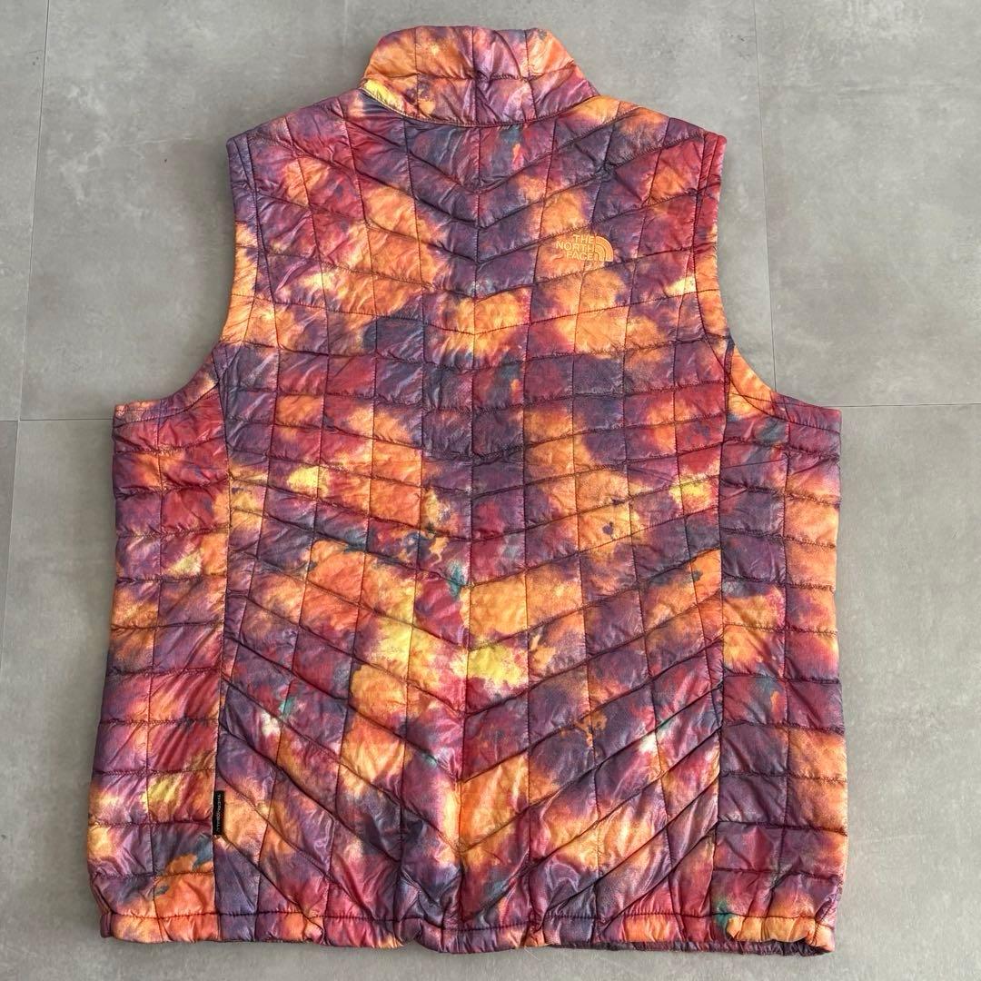 ザノースフェイス サーモボール ダウンベスト 美品 タイダイ柄 【XL】
