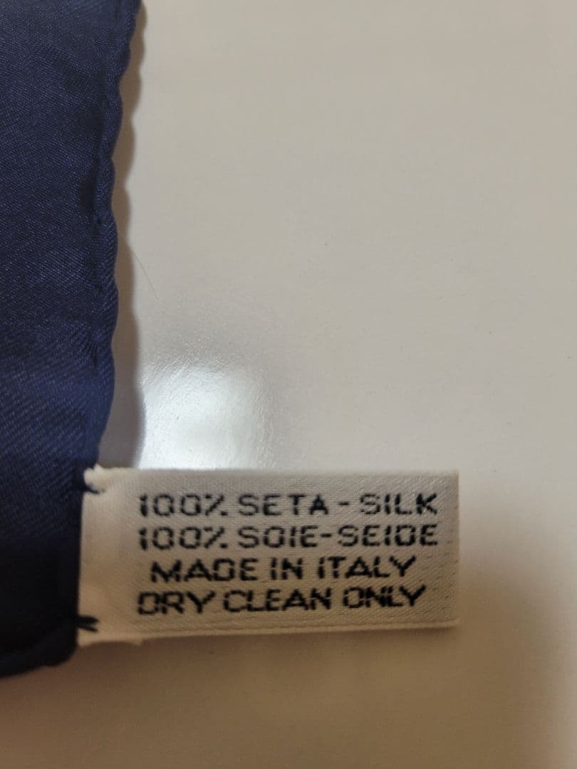 CHANEL シルクスカーフ ネイビー/イエロー