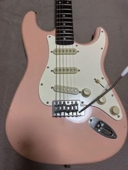 SQUIER AFFINITY ストラトキャスターモデル　シェルピンク