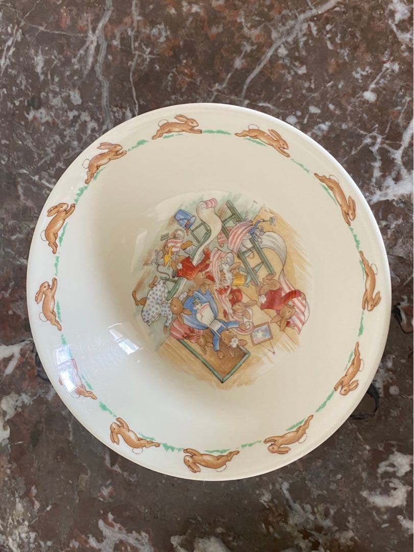 美品.セール中　vintage ロイヤルドルトン Bunnykins