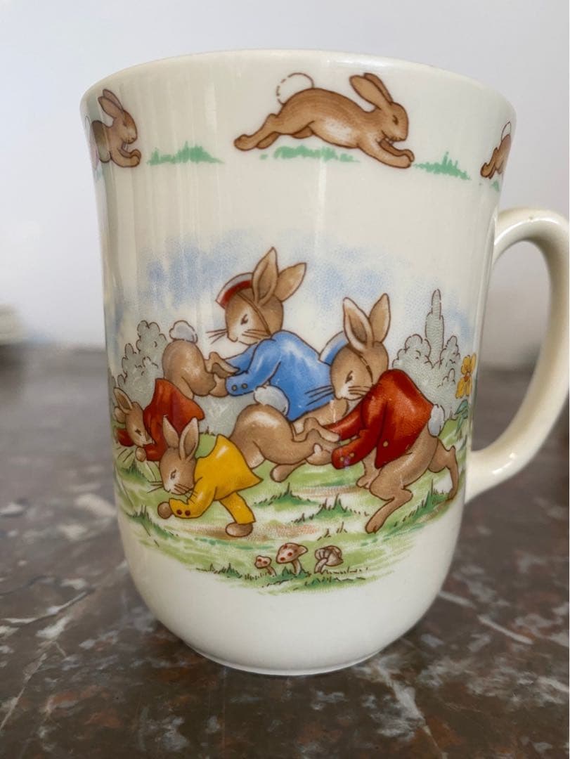美品.セール中　vintage ロイヤルドルトン Bunnykins