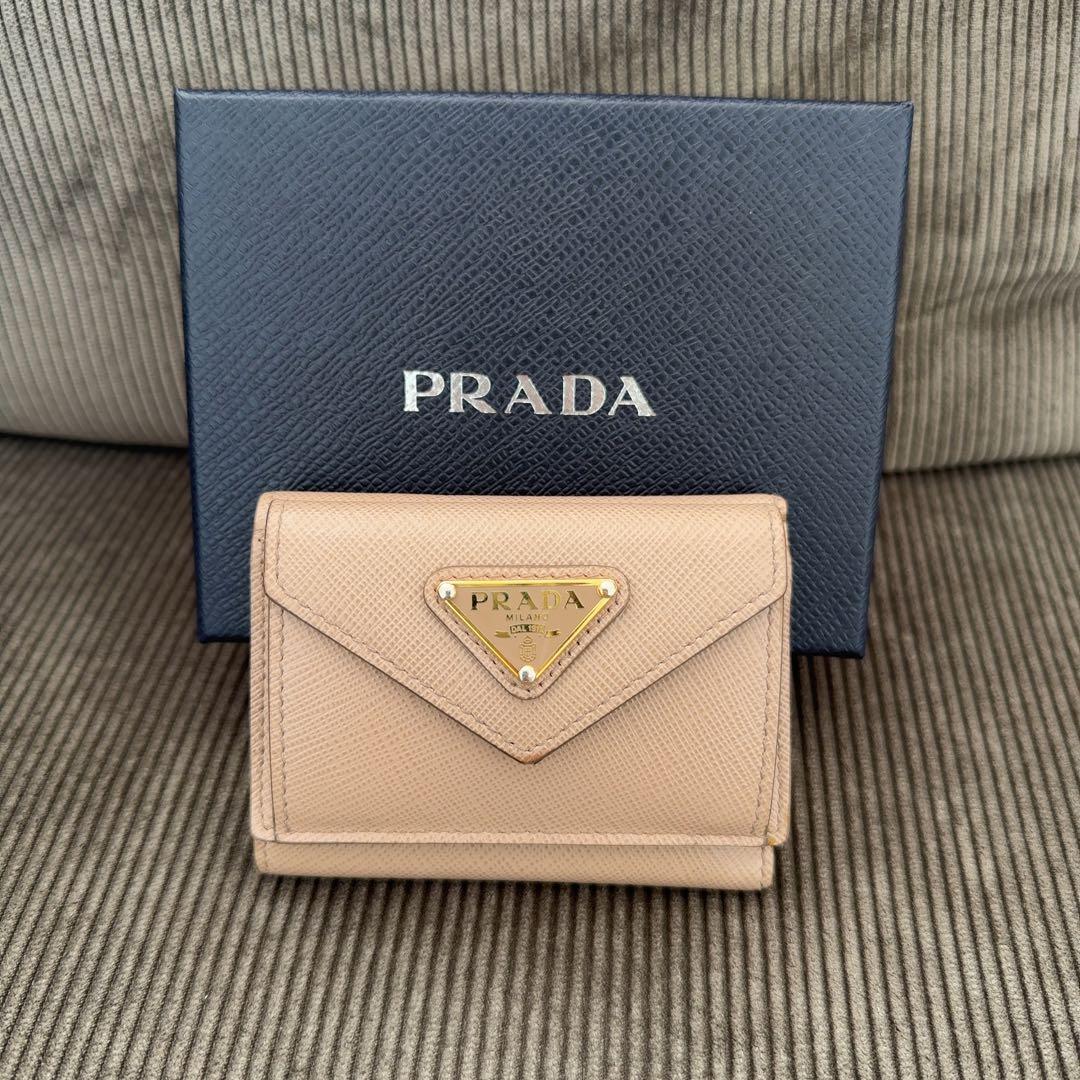 ICチップ搭載　正規品　PRADA 三つ折り財布　ピンクベージュ　CAMMEO