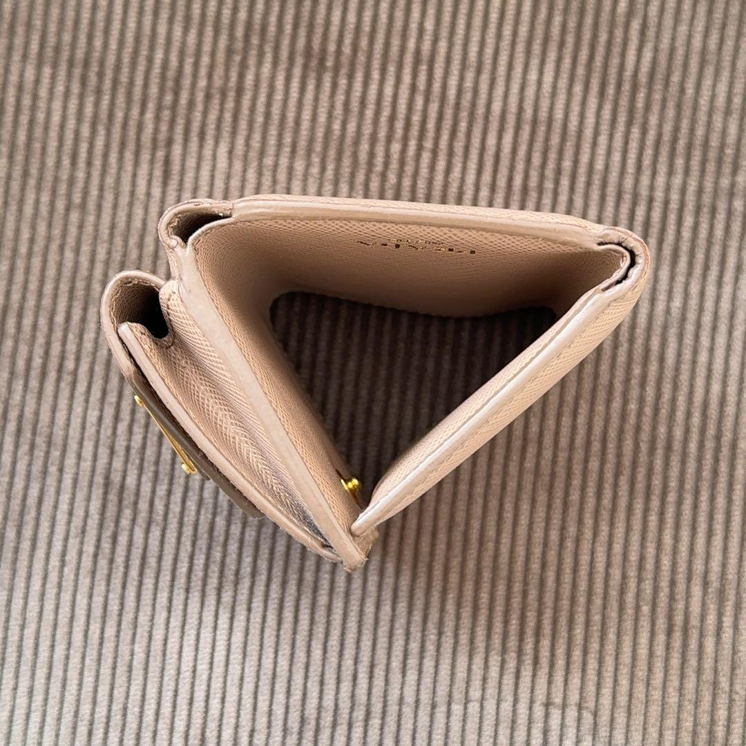ICチップ搭載　正規品　PRADA 三つ折り財布　ピンクベージュ　CAMMEO