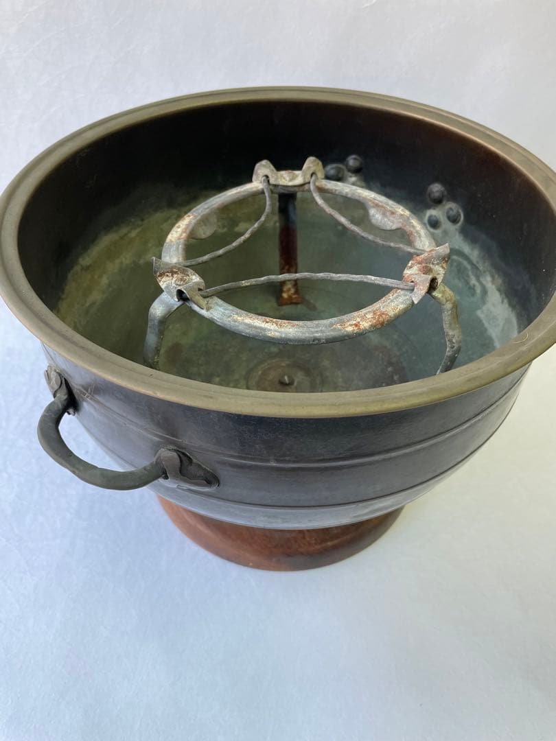 火鉢　手炙り　木製台　時代物昭和レトロ　アンティーク　五徳付　持ち手付き