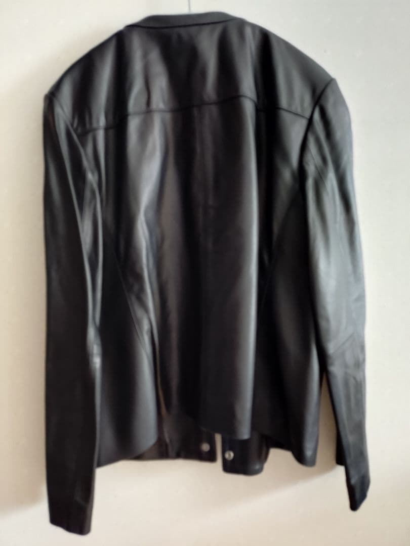 オンワード樫山23区ラムレザージャケットノーカラー