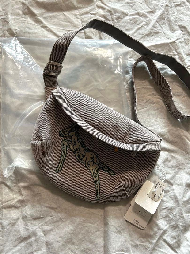 未使用 ミナペルホネン papurikko ボディバッグ 完売品