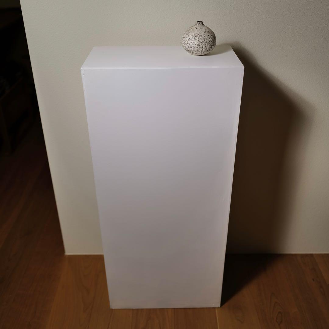 ディスプレイ棚 店舗什器 飾り棚 大工さん作 白い棚 ケビント オブジェ