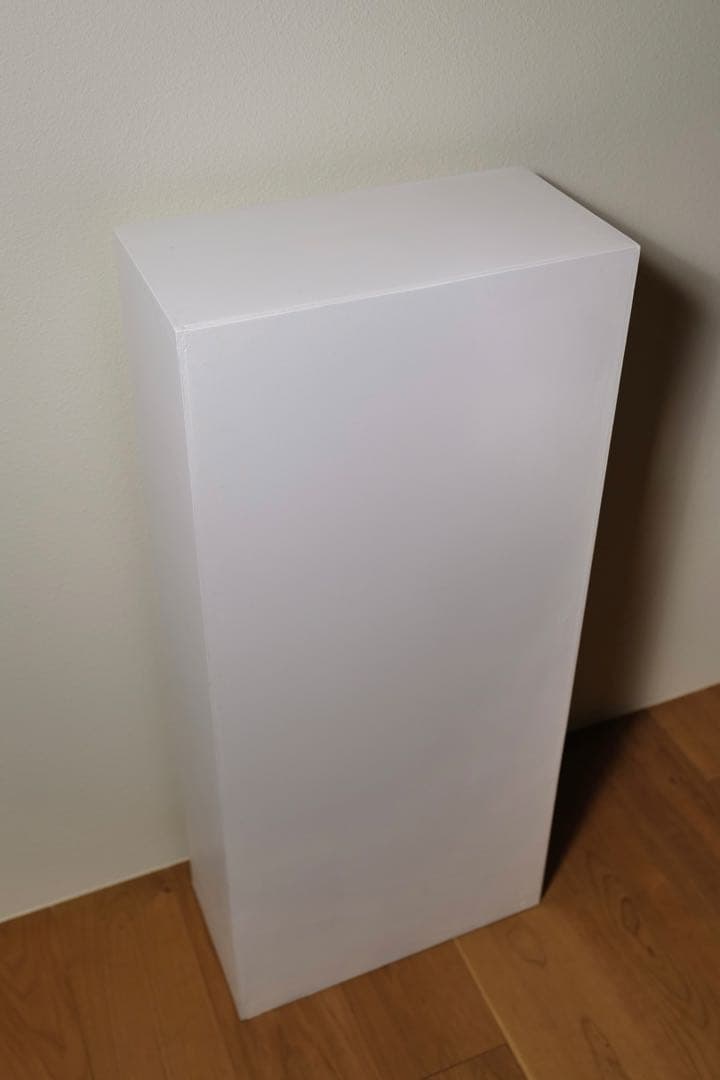 ディスプレイ棚 店舗什器 飾り棚 大工さん作 白い棚 ケビント オブジェ