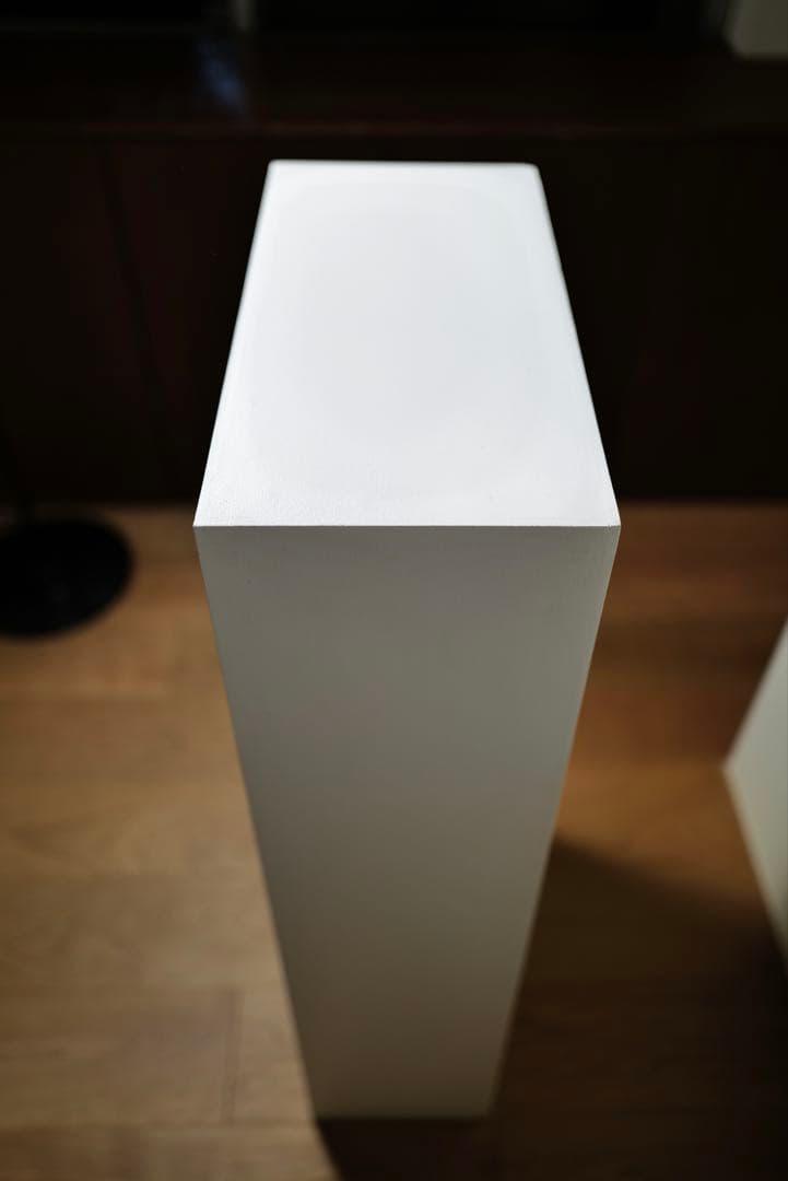 ディスプレイ棚 店舗什器 飾り棚 大工さん作 白い棚 ケビント オブジェ