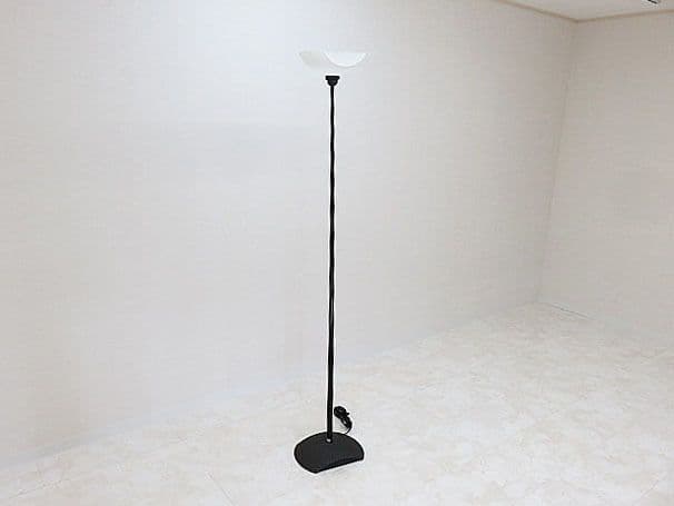 P*A様 ヤマギワ　フロアスタンド　演出照明/フロアランプ/スタンドライト/アッ