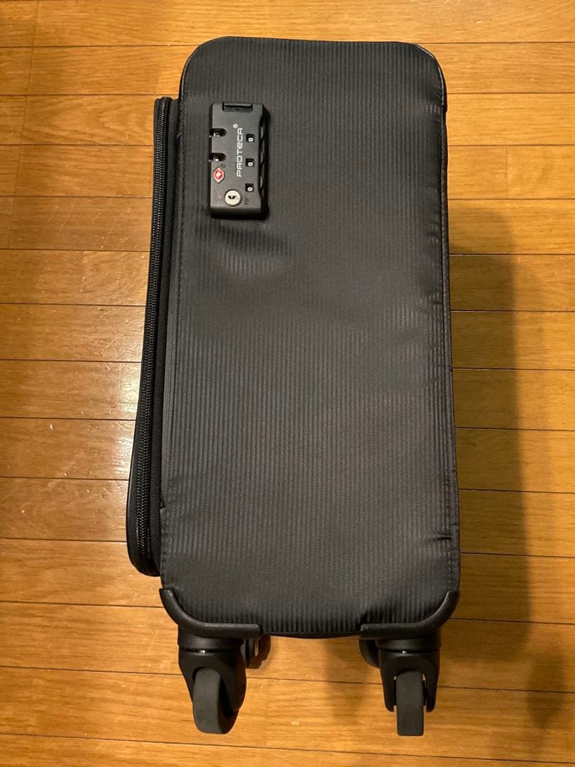 プロテカ　フィーナRF PROTeCA FeenaRF 18L