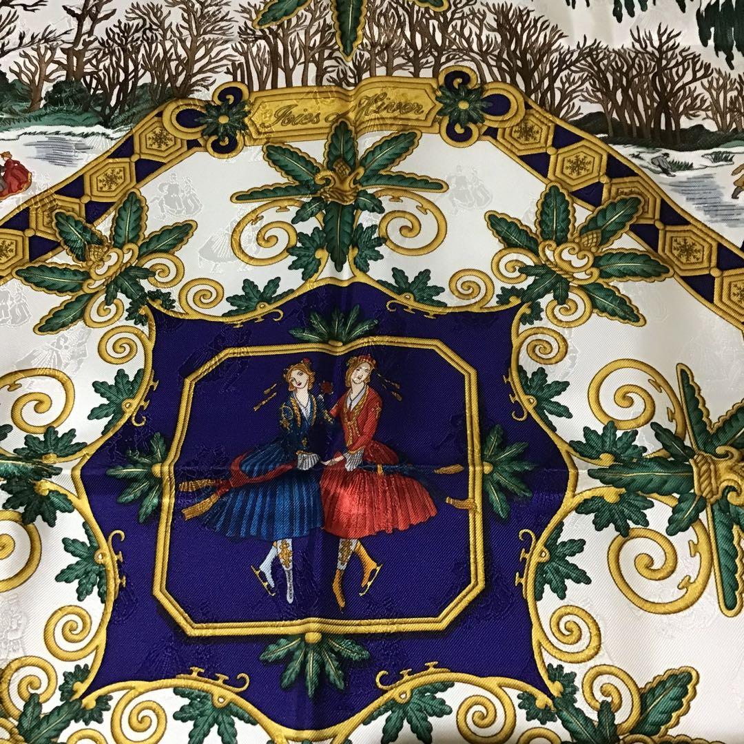 111998 エルメス HERMES スカーフ 冬の愉しみ カレ90 新品