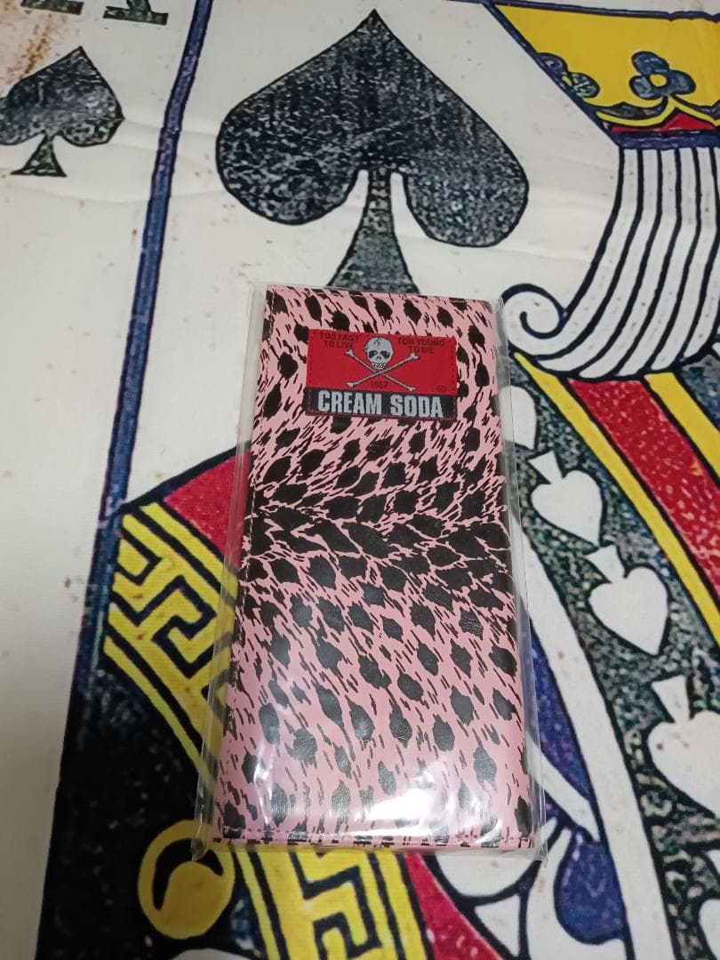 ♠クリームソーダ　ピンク豹柄財布　ロカビリー　キャットストリート♠