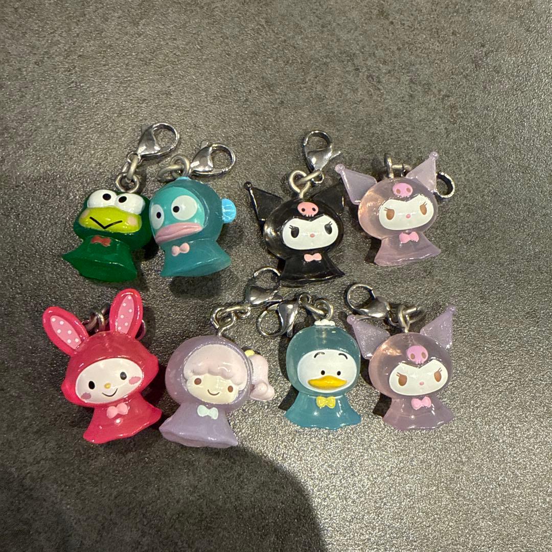 い*ご様 サンリオ　BEST！めじるしアクセサリー　てるてる坊主　　セット