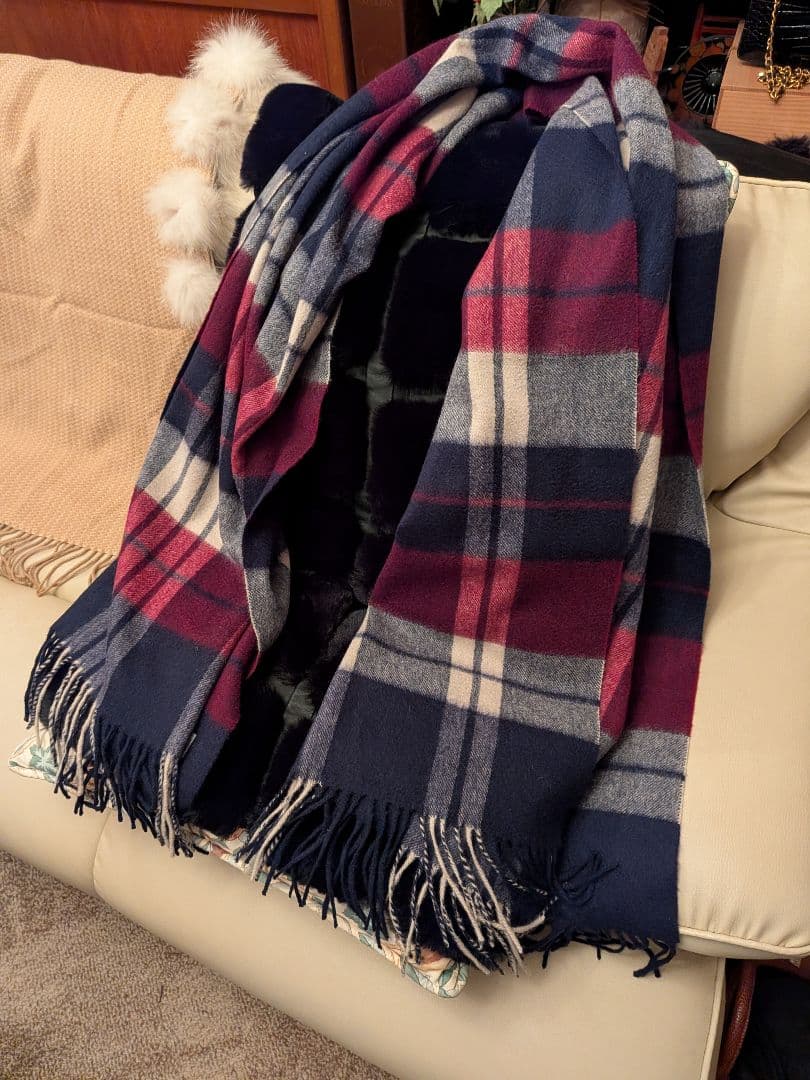 最高級ピュアカシミア大判ストール　170×60　チェック柄　百貨店購入