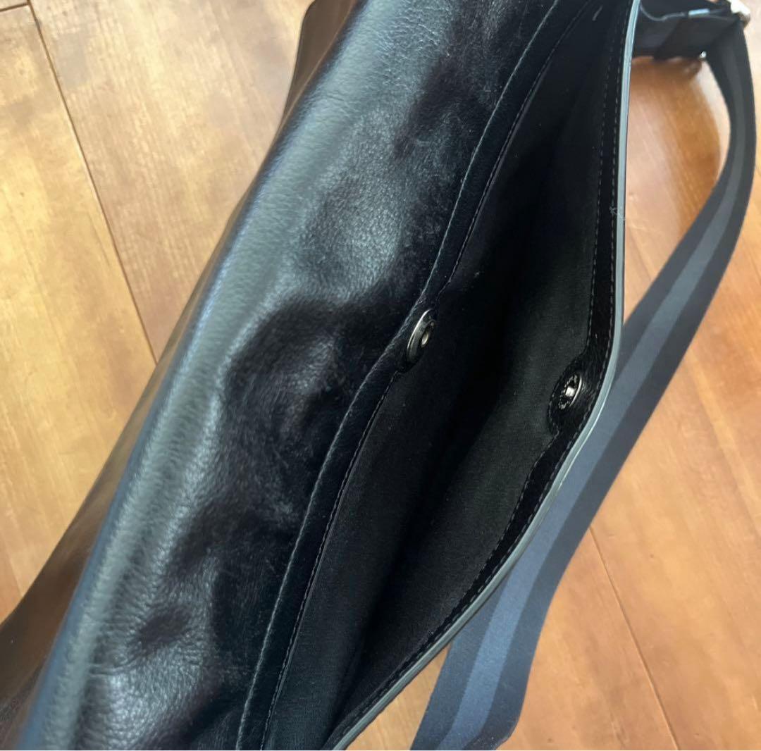 コーチ　COACH　メンズレザーメッセンジャーバッグ　ビジネスバッグ